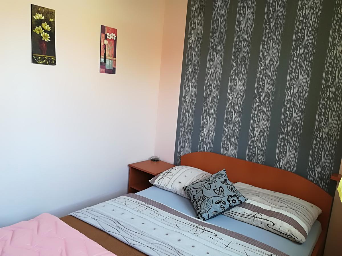 Guesthouse Sava Slavonski Brod Esterno foto