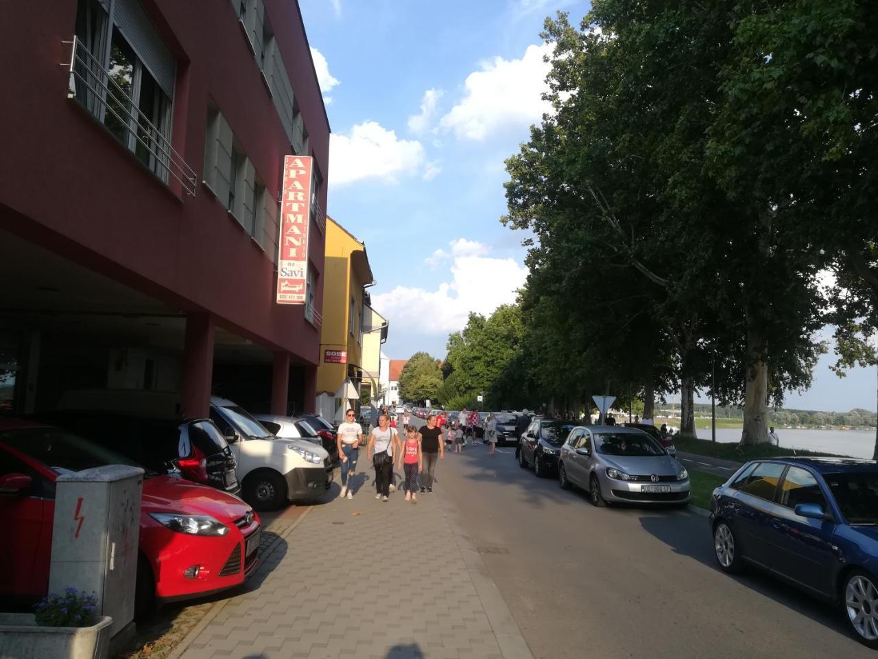 Guesthouse Sava Slavonski Brod Esterno foto