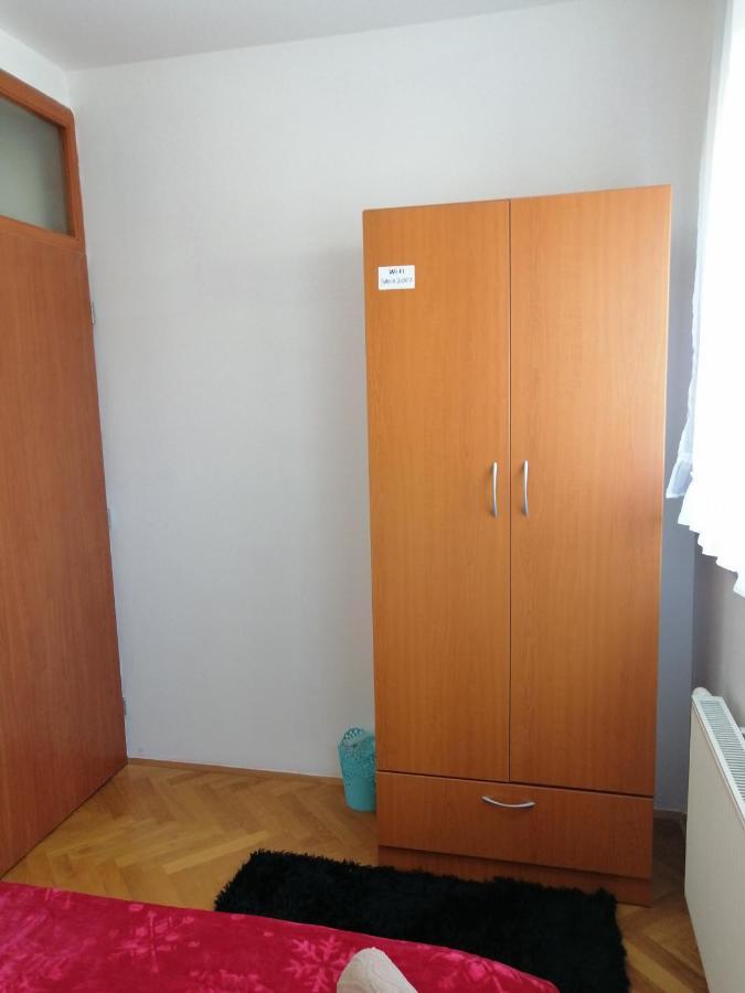 Guesthouse Sava Slavonski Brod Esterno foto