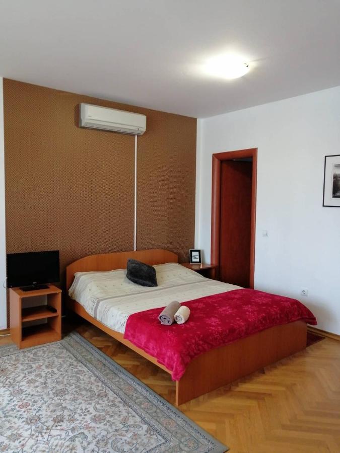 Guesthouse Sava Slavonski Brod Esterno foto