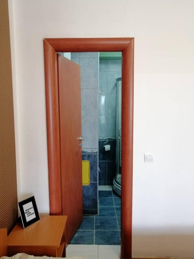Guesthouse Sava Slavonski Brod Esterno foto